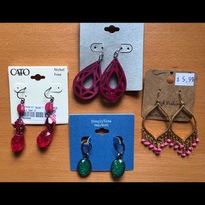 Group of costume jewelry earrings